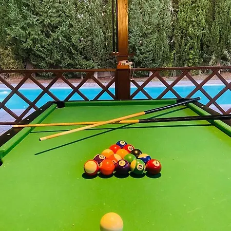 Villa Con Piscina 25 Metri *