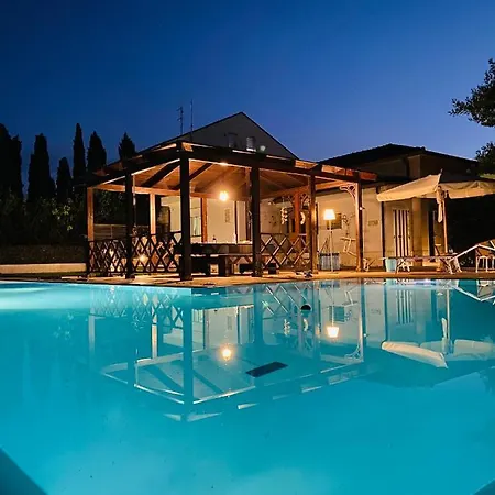 Villa Villa Con Piscina 25 Metri Chieuti