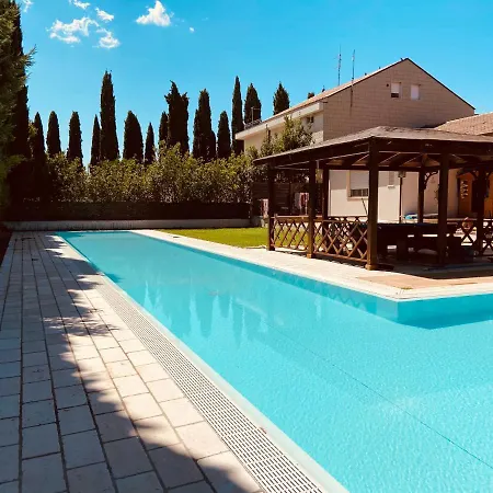 Villa Con Piscina 25 Metri Villa *