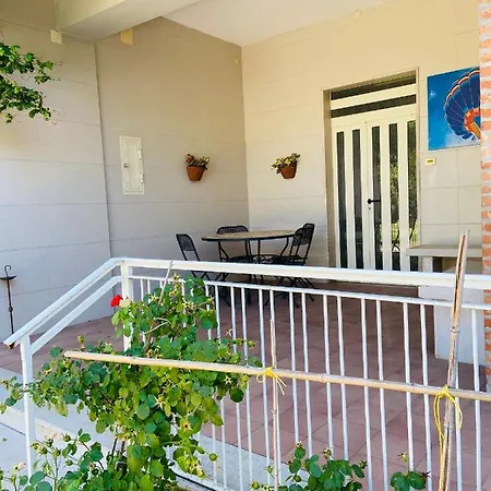 ヴィラ Villa Con Piscina 25 Metri キエウティ